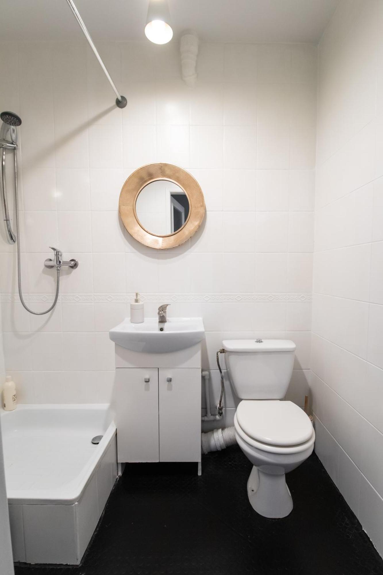 Piotrapartments - Daleka Cozy Train&Airport Apartment Varsavia Esterno foto