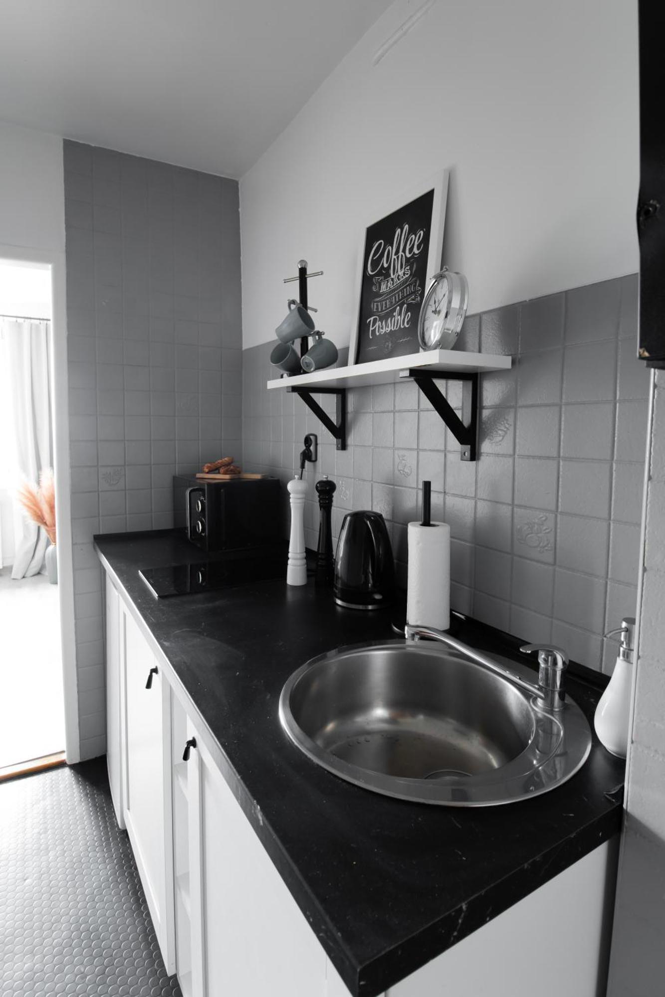 Piotrapartments - Daleka Cozy Train&Airport Apartment Varsavia Esterno foto