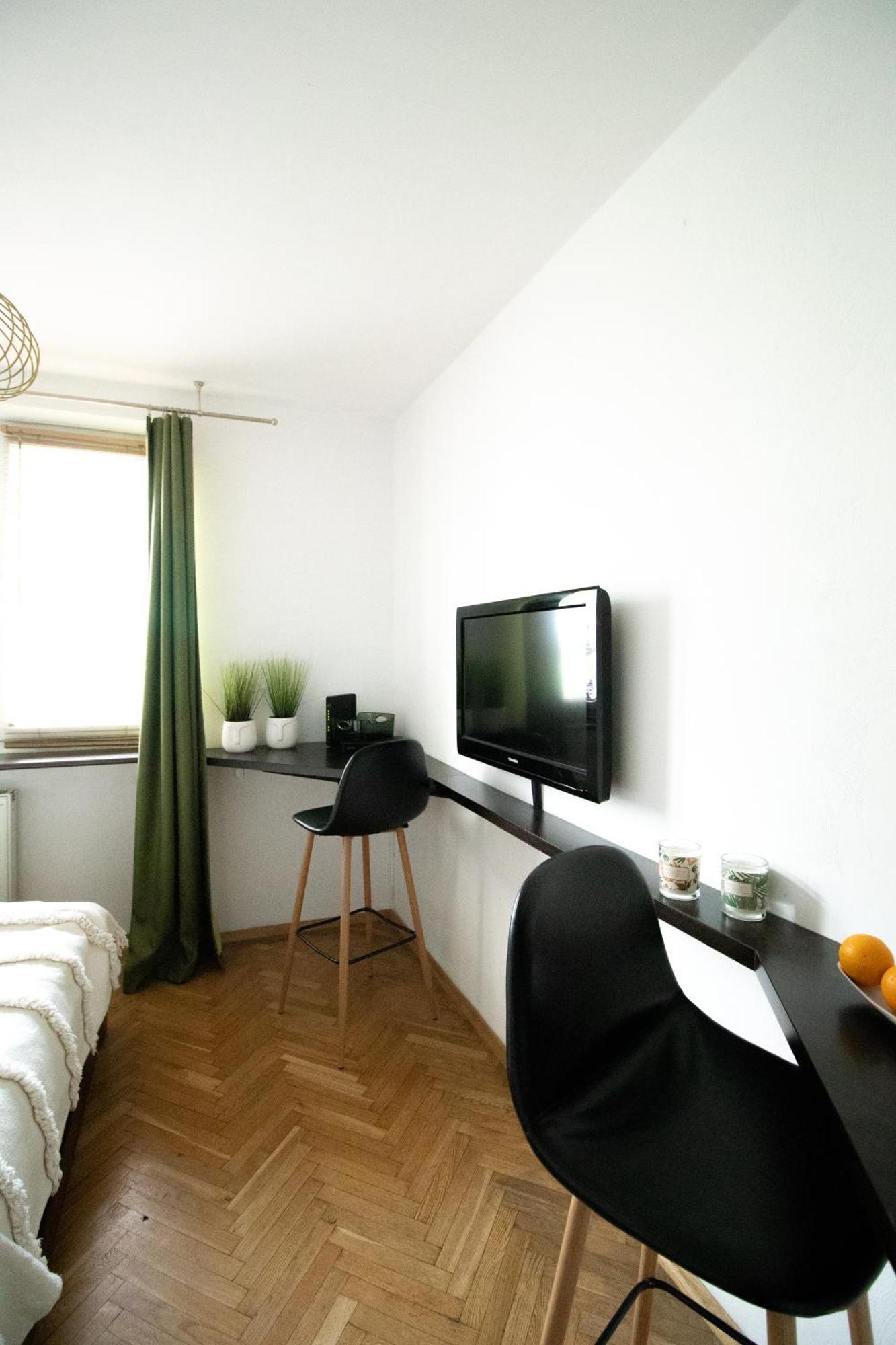 Piotrapartments - Daleka Cozy Train&Airport Apartment Varsavia Esterno foto