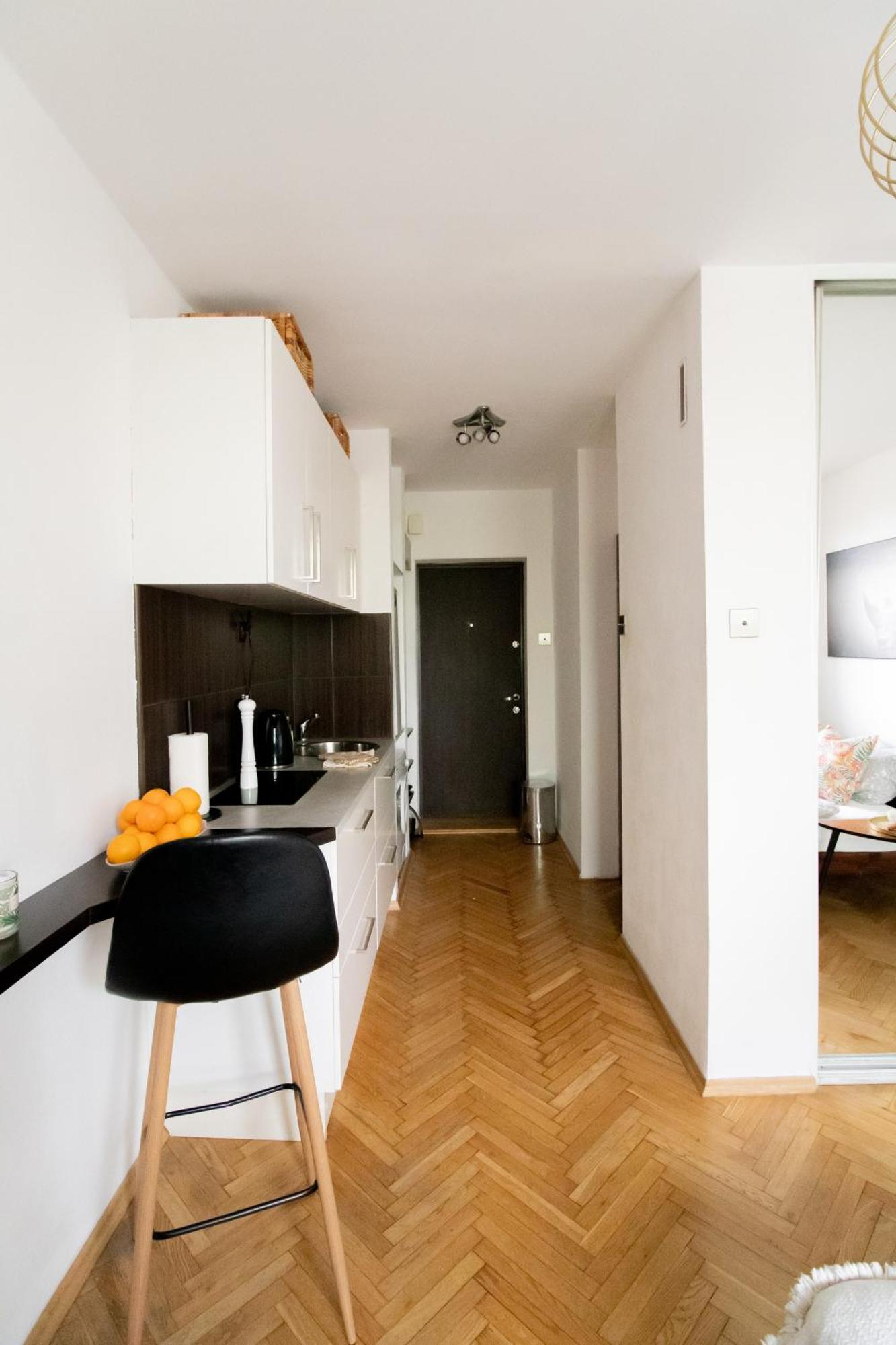 Piotrapartments - Daleka Cozy Train&Airport Apartment Varsavia Esterno foto